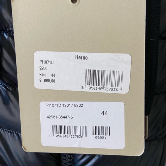 NWT Herno navy blue all weather jacket - Picture 2 of 3